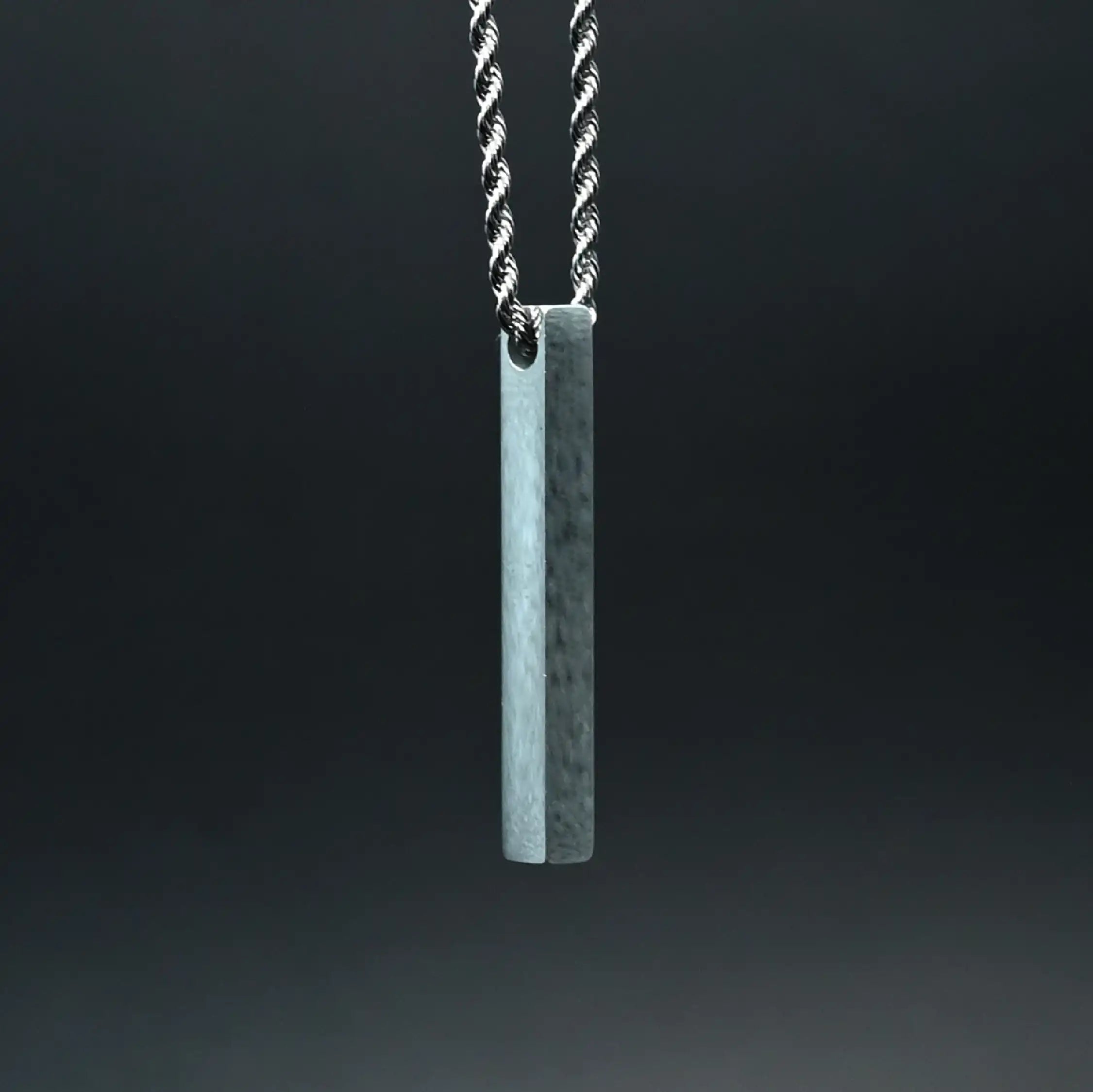 Silver Pendant  Chain Necklace